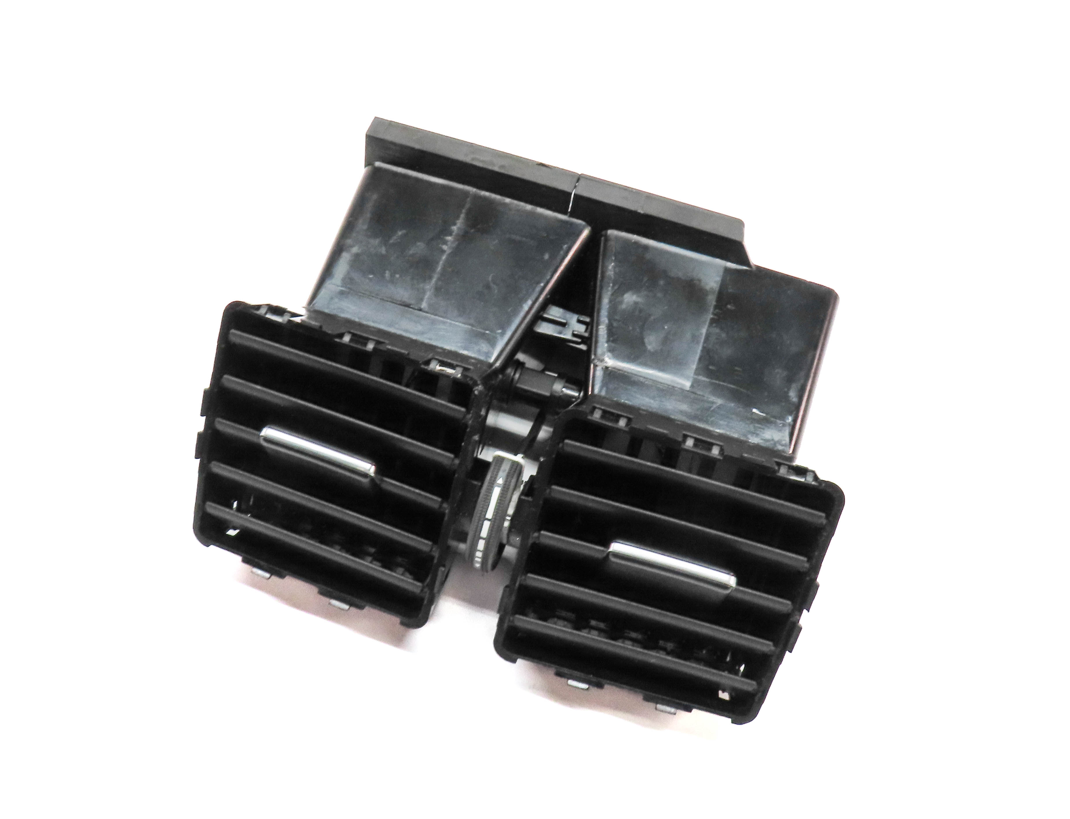 14 MERCEDES GL450 (X166) REAR CENTER CONSOLE HEAT AIR AC HVAC DUAL VENT (Black) — exact item pictured